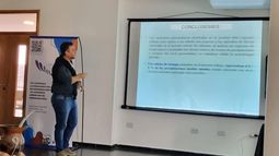 Docente de la Unca dictó una clase de recurso hídrico en la UBA