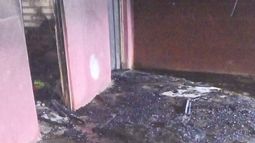 Un incendio provocó daños materiales totales en una vivienda de Los Altos