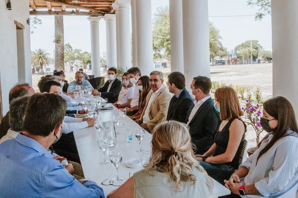 Gobierno. Raúl Jalil se reunió con su gabinete.&nbsp;