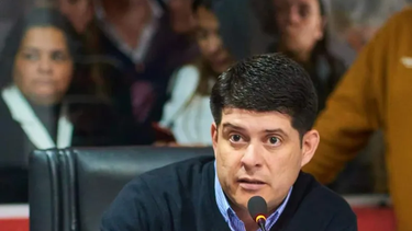 polemica en el cd de valle viejo por fondos municipales