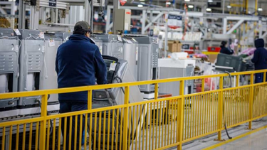 una importante fabrica de electrodomesticos reduce a menos de un tercio su personal