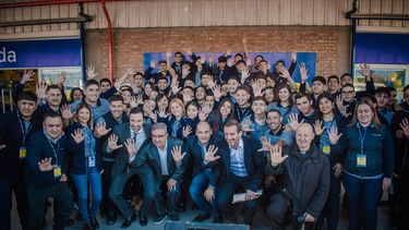 Carrefour abrió su tercera sucursal e incorporó 100 nuevos empleados