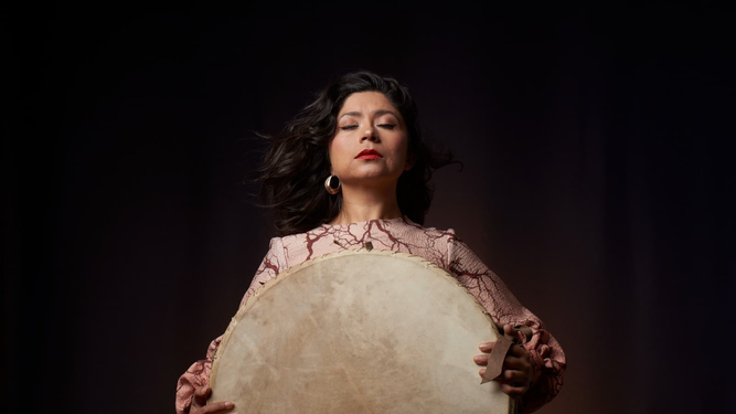 Nadia Larcher en la ciudad: un cierre magistral para el Mes de la Mujer