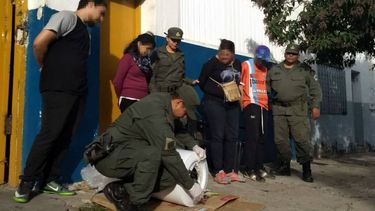 Recibieron un termotanque con 11 kilos de marihuana: fueron detenidos