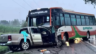 dos jovenes fallecieron tras un choque frontal en tucuman