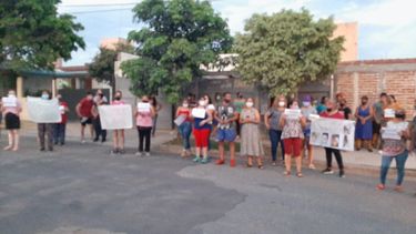 pidieron justicia por el vecino asesinado en el barrio antinaco