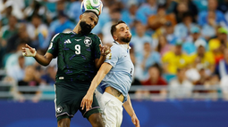 Uruguay rescató un empate ante Arabia Saudita Uruguay rescató un empate ante Arabia Saudita