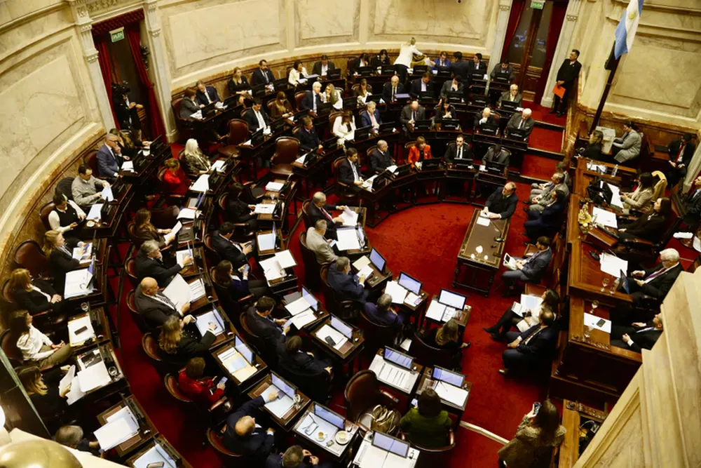 El Senado trata la eliminación de límites para la compra de tierras por extranjeros