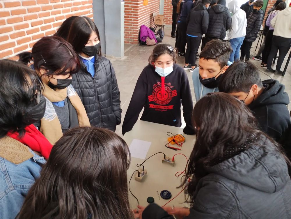 TICs y Robótica Creativa en la Facultad de Tecnología