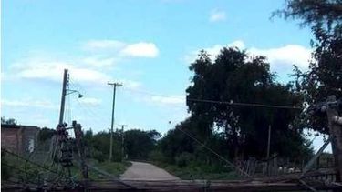 Malestar en Icaño por el accidente causado por la caída de un poste de luz