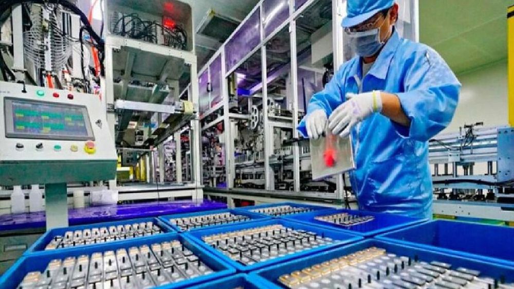 Casi el 14% de las industrias prevé reducir personal y solo el 5% planea contratar