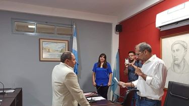Controversia por la designación de funcionarios en el Concejo