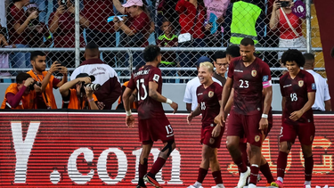 con goles de soteldo y salomon rondon, venezuela aplasto 3-0 a chile