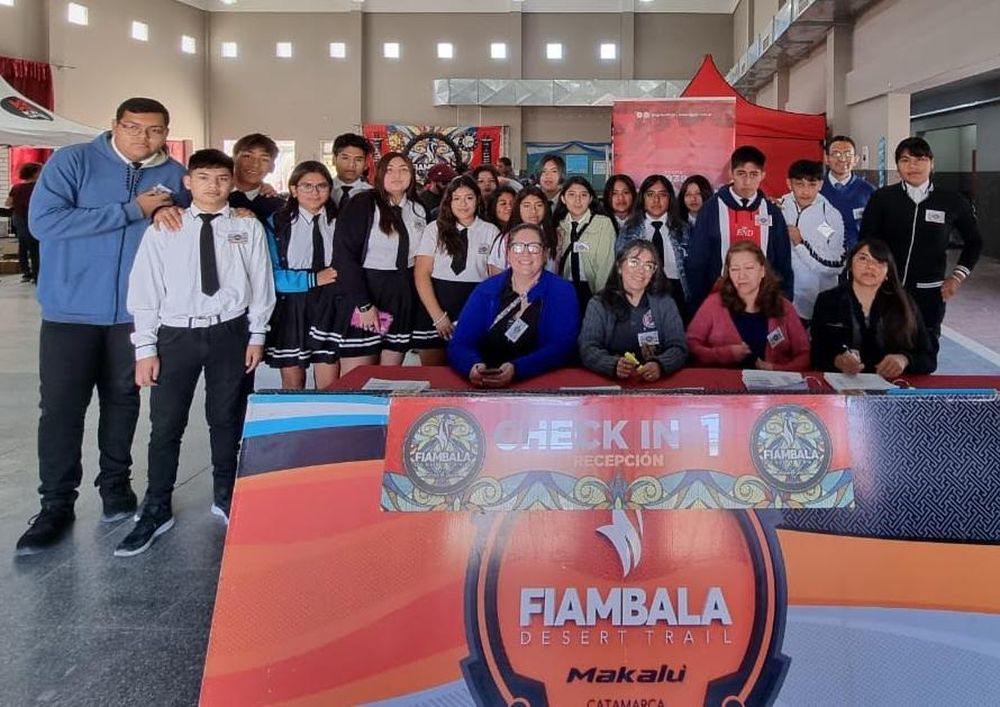 Alumnos participaron en la organización de Fiambalá Desert Trail