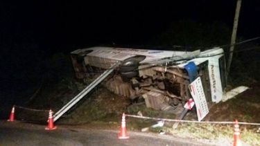 Volcó un micro con egresados en Villa Carlos Paz