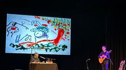 El dúo artístico de Kevin Johansen y Liniers brilló en el Cine Teatro Catamarca