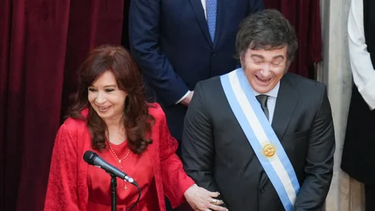cristina kirchner le respondio a milei y se desligo de kueider: si hubiera sido mio no votaba la ley de bases