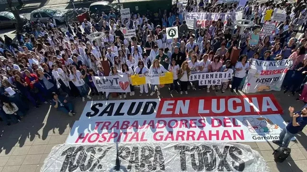 El Garrahan vuelve a marchar para visibilizar la desfinanciación del Gobierno Nacional
