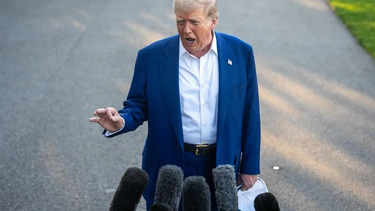 trump aseguro que volvera a atacar a iran si reconstruye sus instalaciones nucleares