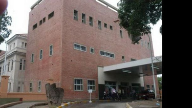 imputaron a un hombre por robar un monitor del hospital de ninos