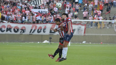 villa cubas le gano 1 a 0 a san lorenzo de alem