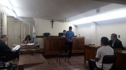 Pidió perdón en un juicio y al salir lo arrestaron por un presunto robo