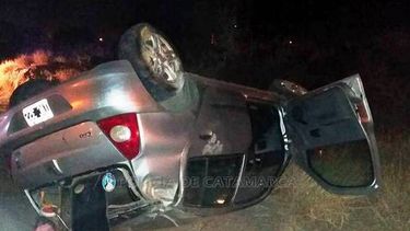 Vuelco. Una mujer resultó herida.&nbsp;