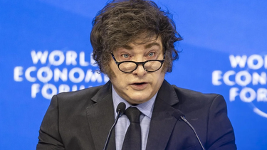 la justicia obliga a milei a dar explicaciones por haber hostigado a un nino con autismo