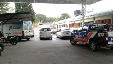 Lo asaltaron a la salida de un boliche y lo golpearon: terminó en el hospital