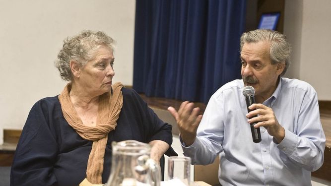 Gran interés de artistas y artesanos por líneas de fomento