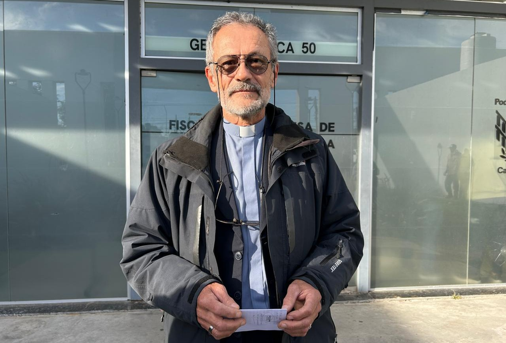 Denunciarán al cura Eduardo López Márquez y pedirán su detención