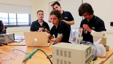 Convocan a las Olimpiadas Nacionales de Innovación, Informática, Electrónica y Tecnología