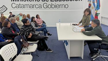 Fiasco. La negociación entre funcionarios ygremios fue abortada por los docentes autoconvocados.