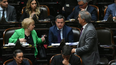 lla envio a comisiones la refinanciacion de deudas tras aliarse con el bloque cordobes
