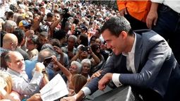 Venezuela: Asamblea Nacional se declara a cargo del Ejecutivo