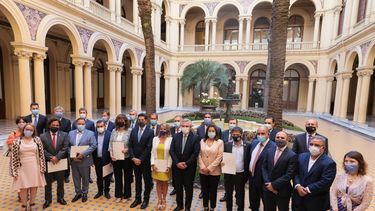 Gobernadores y el gobierno nacional firmaron el Consenso Fiscal 2022.&nbsp;