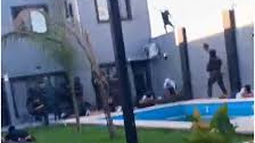 Pool party fatal: la policía allanó una quinta y se tiroteó con 15 delincuentes Pool party fatal: la policía allanó una quinta y se tiroteó con 15 delincuentes