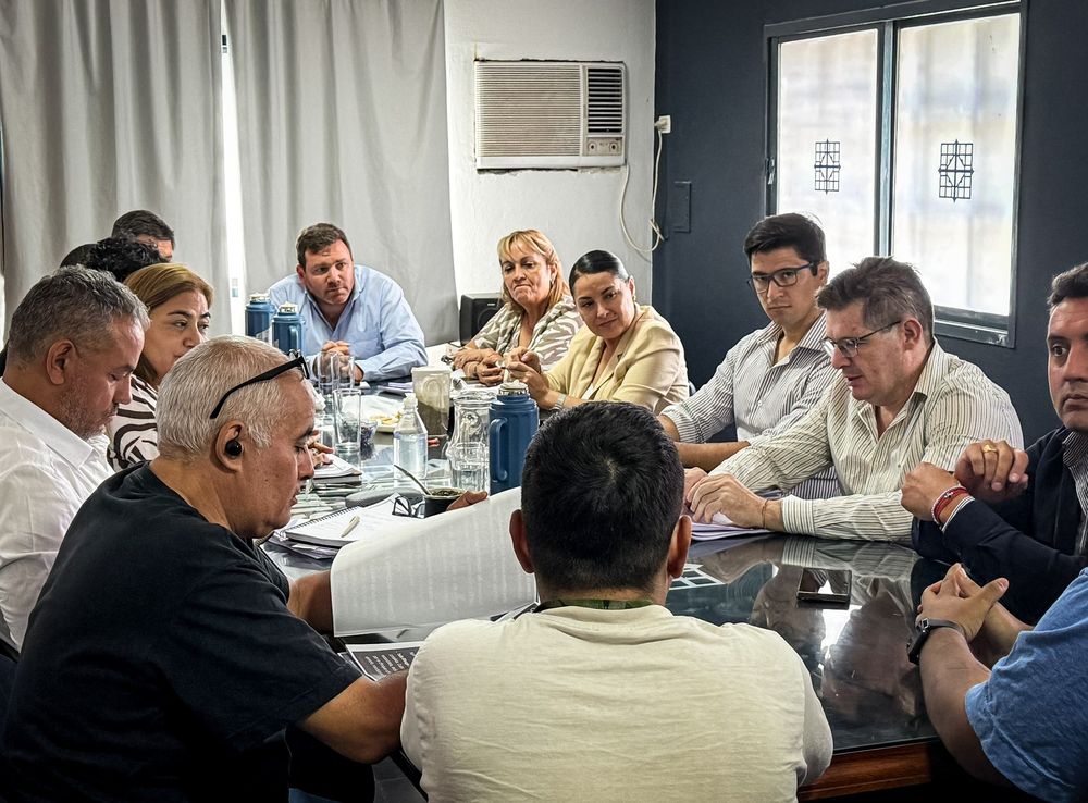 Incorporarían la tasa municipal a plataformas digitales. Catamarca capital busca cobrar .000 por vehículo a Uber y otras apps