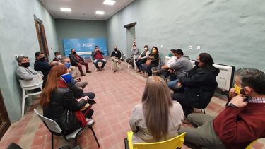 El Gobierno con gremios