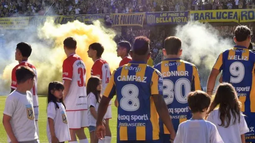 Extrema sanción de la AFA a jugadores de Estudiantes y a Juan Sebastián Verón por el pasillo Extrema sanción de la AFA a jugadores de Estudiantes y a Juan Sebastián Verón por el pasillo