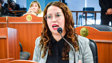 En vez de viajar solo para las fotos, sería bueno que nos ayuden a gestionar los recursos que dejamos de percibir