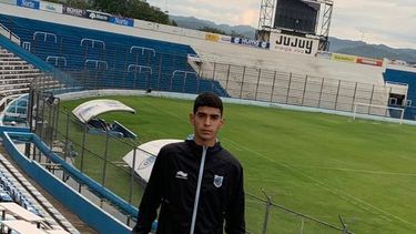 tomas romero paso de atletico policial a gimnasia de jujuy