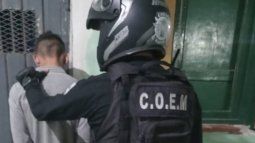 Sorprendió al ladrón dentro de su casa