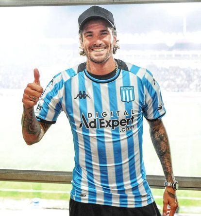 Rodrigo De Paul con la camiseta de Racing