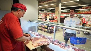 La inflación subió al 2,4% en febrero y acumuló un 66,9%