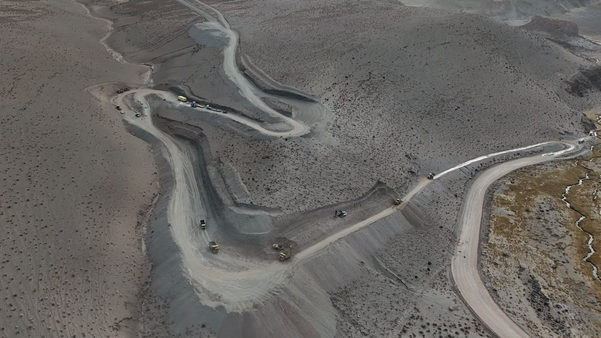Avanza el asfaltado en la Ruta 43 sobre la Cuesta de Paicuqui