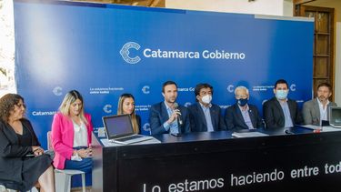 lanzan lineas de creditos y ventas en comercios de notebooks producidas en el pantanillo