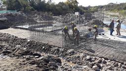 Convenio con por $80 millones para estudios de obras hídricas, conectividad y educación