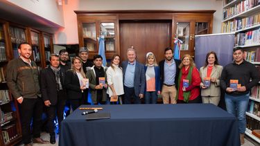 Artistas de toda la provincia recibieron copia de su primer trabajo discográfico