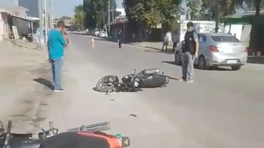 Accidente en Los Altos. Murió un motociclista.